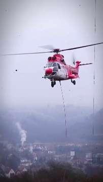 Aérospatiale AS 332 Super Puma C1 AVA-INFO