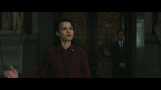 Heads of State - Carla Gugino shot