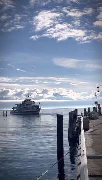 CGN Compagnie Générale de Navigation sur le lac Léman Motorschiff Général-Guisan AVA-INFO