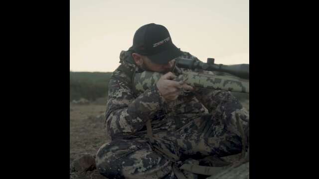 Take your hunting game to the next level with ZeroTech rifle scopes