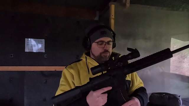 un petit ar-15 pour débuter en 22Lr