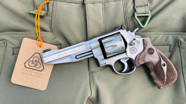 1st Look: S&W 627 Performance Center & PDW Raider Pants