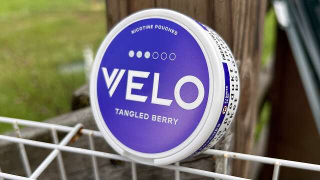 Velo Tangled Berry (Nicotine Pouches) Review