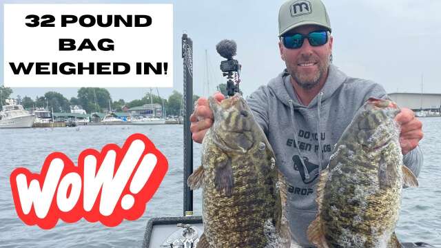 Bass Tournament on the St Lawrence River - 32 POUND BAG!
