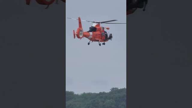Rescue Swimmer - USCG Helicopter #uscg #helicopter #aviation #aircraft #search #rescue #airshow