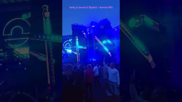 Skytech live at Sunrise Festival 2023