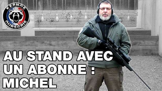 AU STAND AVEC UN ABONNE - MICHEL