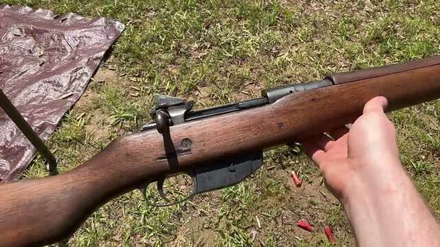 Canadian Ross Mk. IIIB POV firing