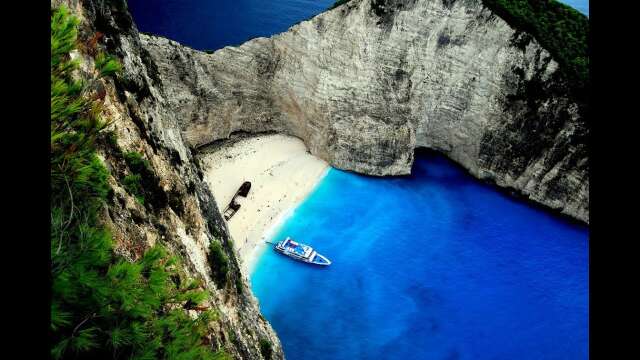 LES ILES GRECQUES, escales en mer Egée