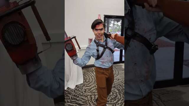 Evil Dead | Army of Darkness Cosplay | Spooky Empire