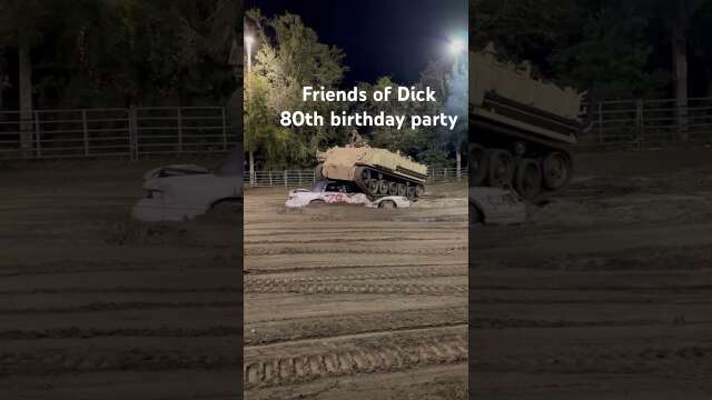 Friends of Dick……Dick Deren ‘s 80th birthday party #fod #80thbday #campflamingo #fv432 #dfr