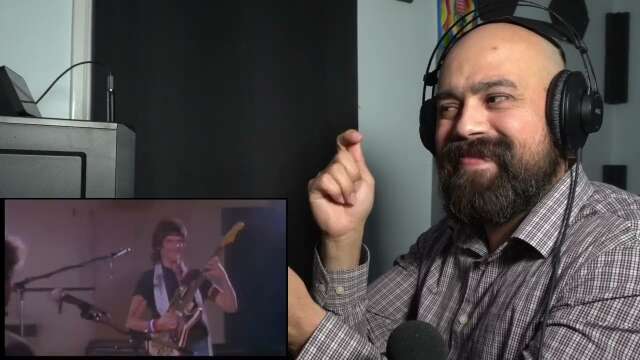 Yes Reaction: Classical Guitarist react to YES Owner of a Lonely Heart