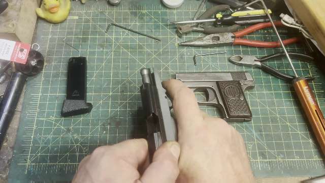 The Kel Tec P-32: 32 ACP Goodness From the Gator State