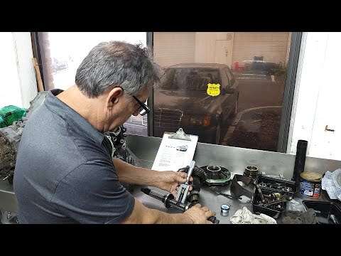 Porsche 944 Transmission Rebuild Episode 2 - How to Measure Pinion Depth & Use VW385 Bar