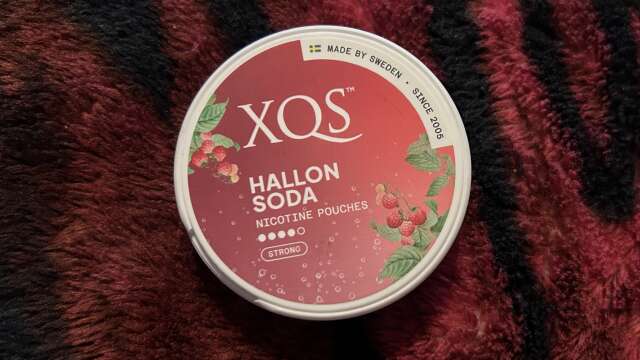 XQS Hallon Soda (Nicotine Pouches) Review