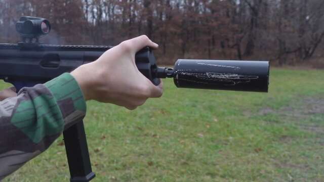 3D Printed MP5 10mm with a DIY Suppressor